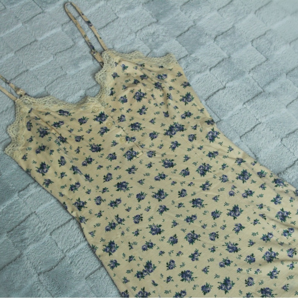 Victoria's Secret Cream and Blue Floral Chemise